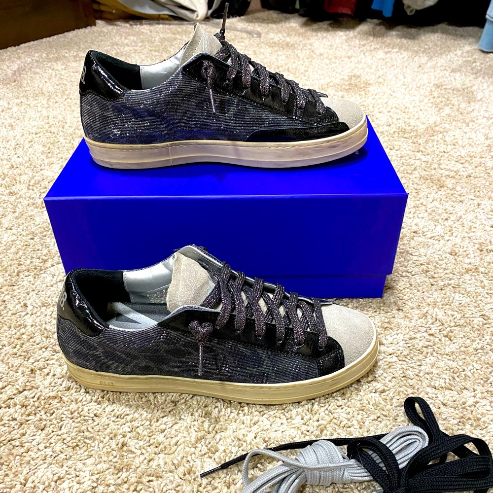 P448 John black/grey leopard